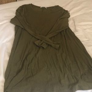 ❤️BOGO❤️ Olive green 3XL JustFab tunic.